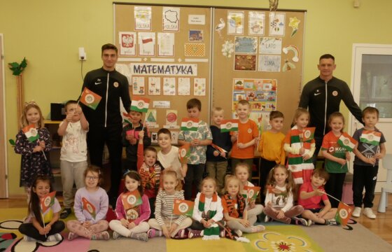Damian Dąbrowski i Tomek Pieńko odwiedzili Przedszkole nr 7 w Lubinie