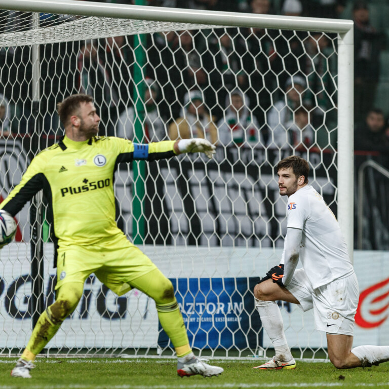 2021.12.15 Legia Warszawa - KGHM Zagłębie Lubin