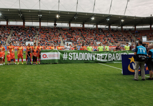 "Stadiony Bez Barier" podczas meczu z GKS-em 