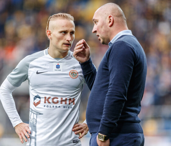 Trener Mariusz Lewandowski przed meczem Górnik Zabrze - KGHM Zagłebie Lubin